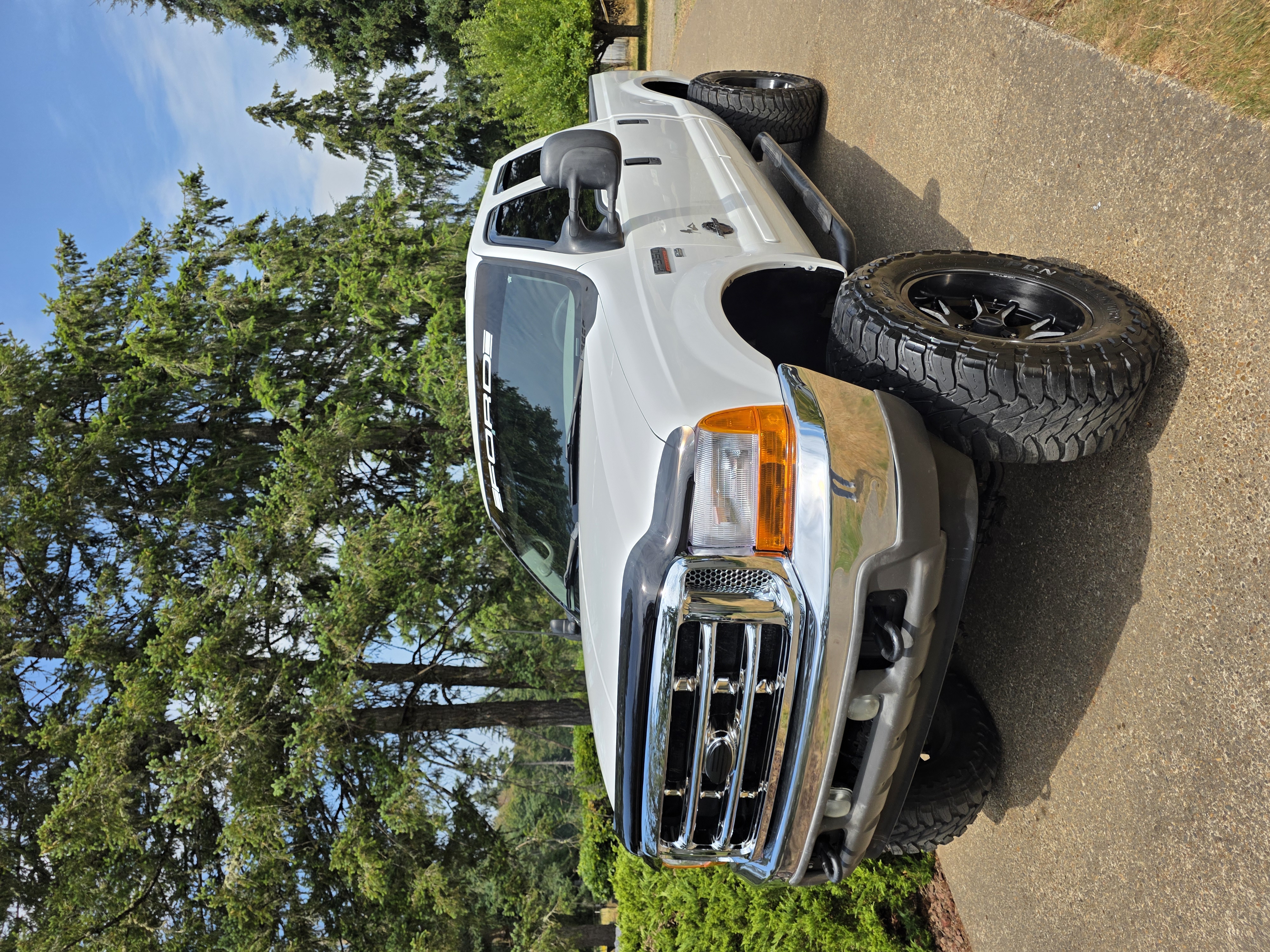 2001 Ford E-350 featured photo