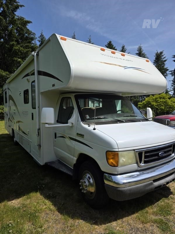 2007 Winnebago ACCESS 31C featured photo
